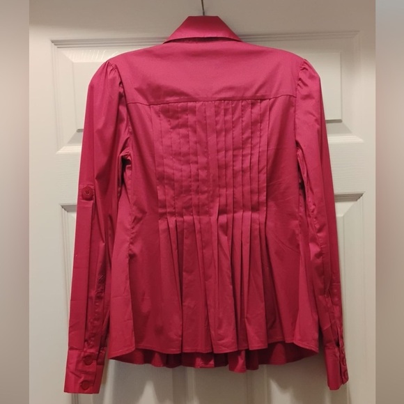 Bebe Textured Pleated Long Sleeve Cargo Style Long Sleeve Fashion Blouse Size XS - Picture 4 of 6